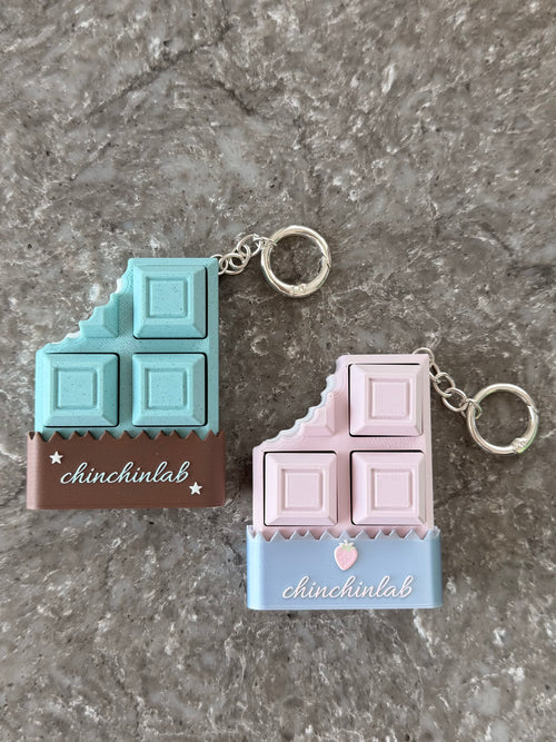 Mint chocolate click keychain